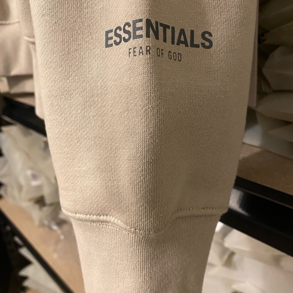 FOG-Fear Of God Essentials crewneck Tan - Picture 3 of 7